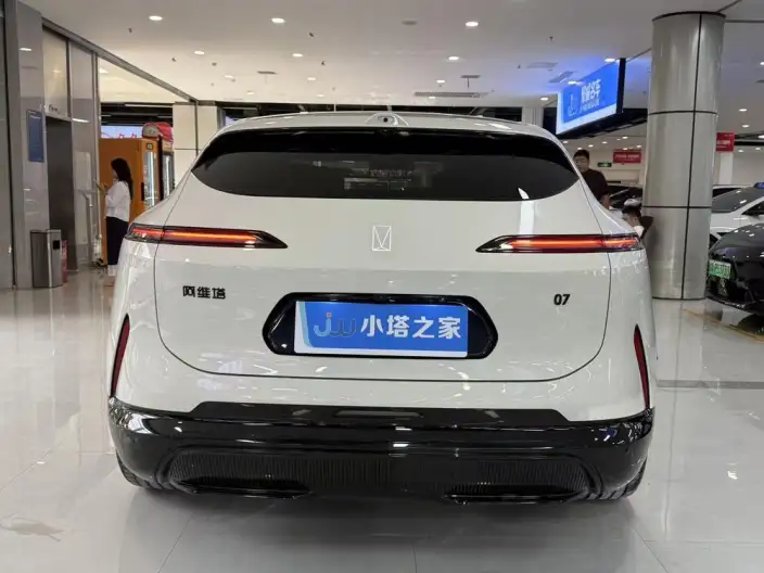 Avatr 07 2026 Model Ultra 4WD EV Edition – фото 5