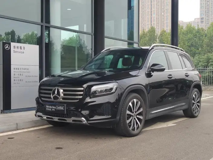 Mercedes-Benz GLB 2025 Model GLB 220 Fashion Model – фото 1