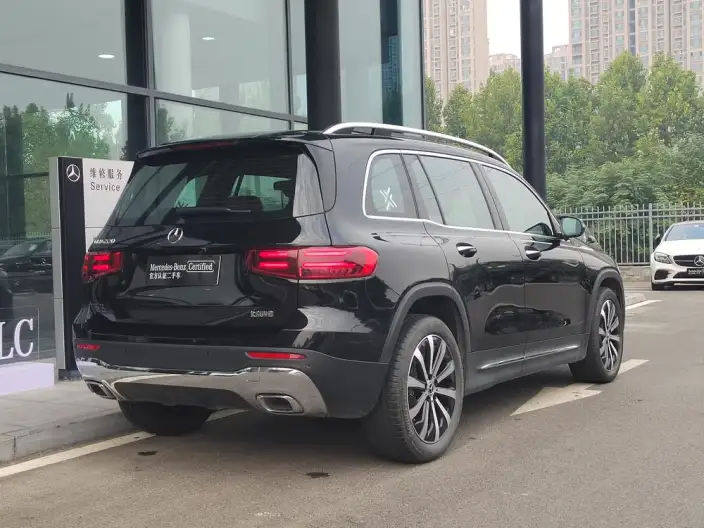 Mercedes-Benz GLB 2025 Model GLB 220 Fashion Model – фото 5