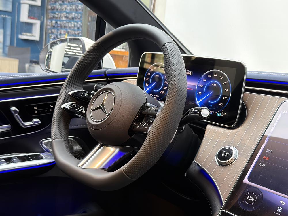 Mercedes-Benz EQE 2025 EQE 500 4MATIC Pioneer Edition – фото 11