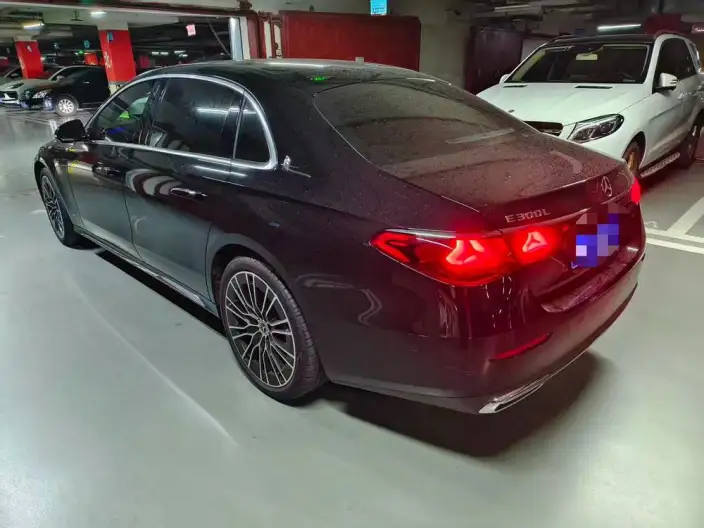 Mercedes-Benz E-Class 2025 Model E 300 L Fashion Model sedan – фото 3