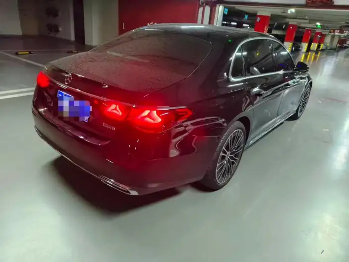 Mercedes-Benz E-Class 2025 Model E 300 L Fashion Model sedan – фото 4
