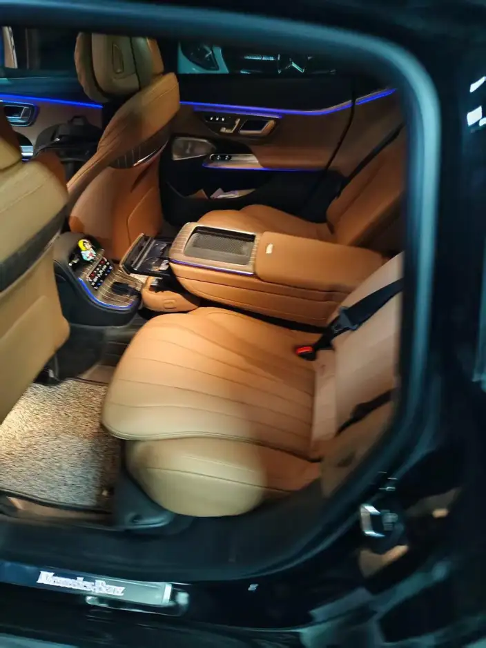 Mercedes-Benz E-Class 2025 Model E 300 L Fashion Model sedan – фото 6