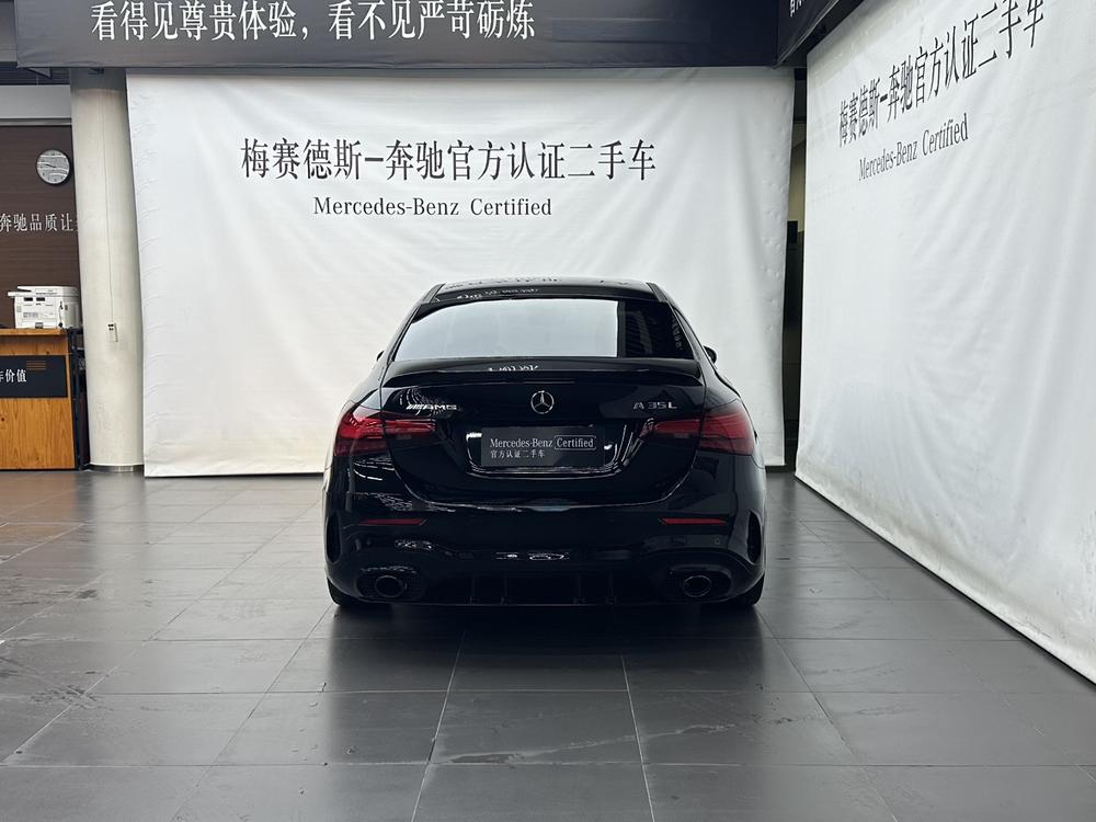 Mercedes-Benz A-Class AMG 2024 AMG A 35 L 4MATIC – фото 5
