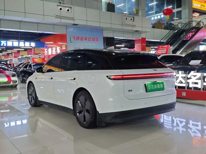 Li Auto i6 2025 Model 2WD Standard Edition – фото 5