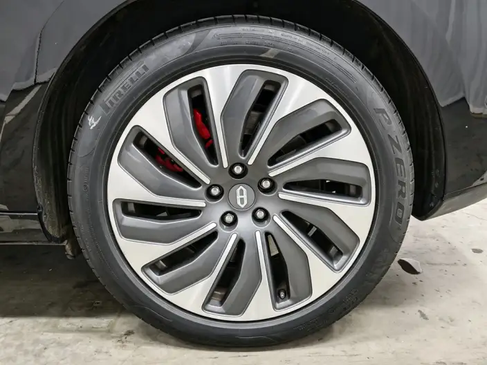 Aito M5 2022 Model Extended Range 4WD Flagship Edition – фото 9