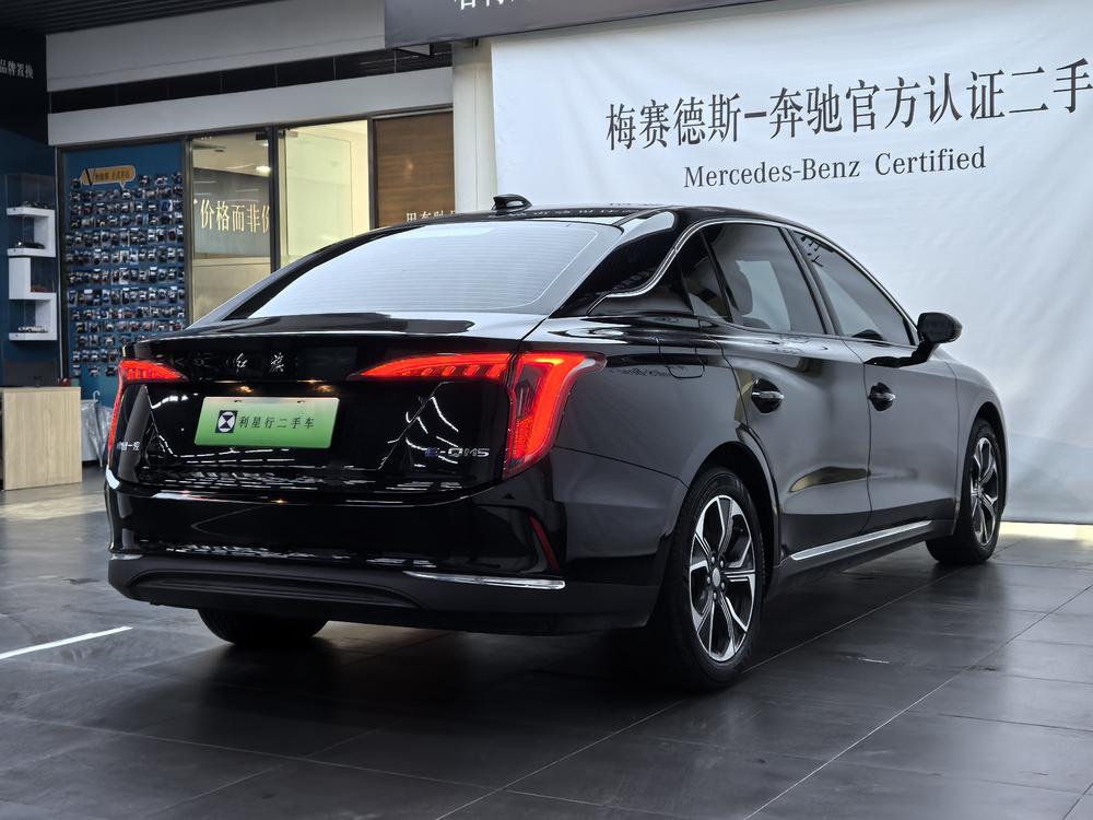 Hongqi E-QM5 2023 Basic Traveler Edition – фото 5