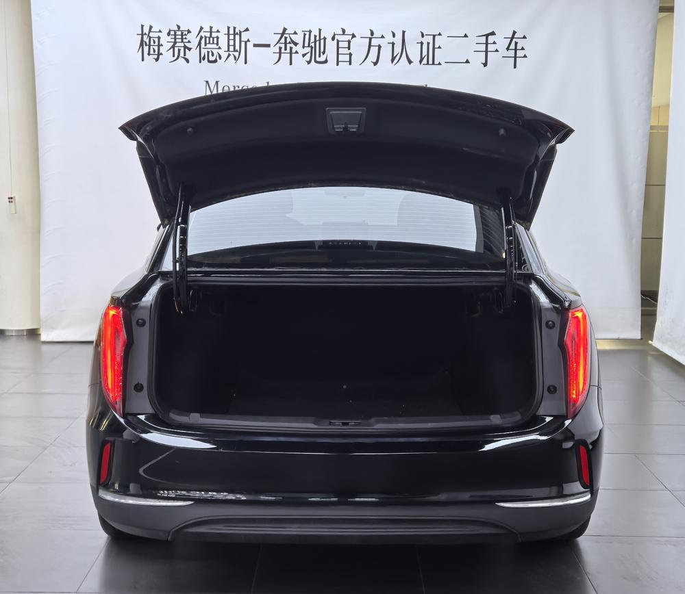 Hongqi E-QM5 2023 Basic Traveler Edition – фото 18