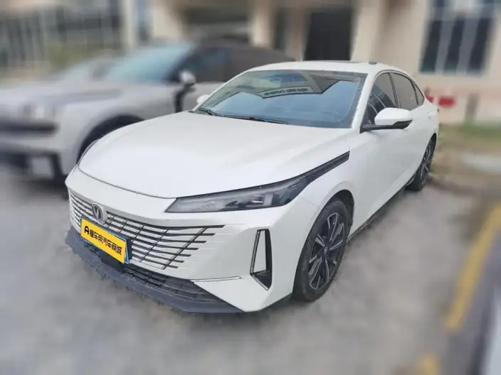 Changan Eado 2024 Model 1.5T DCT Noble Model – фото 1