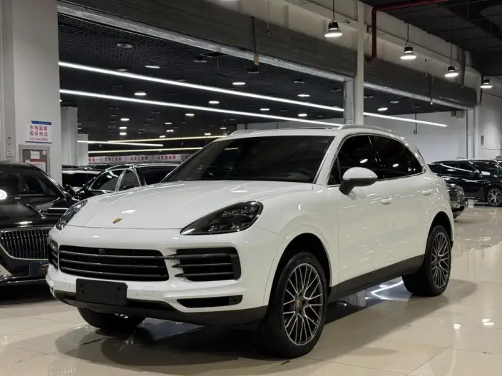 Cayenne 2019 Model Cayenne 3.0T – фото 1