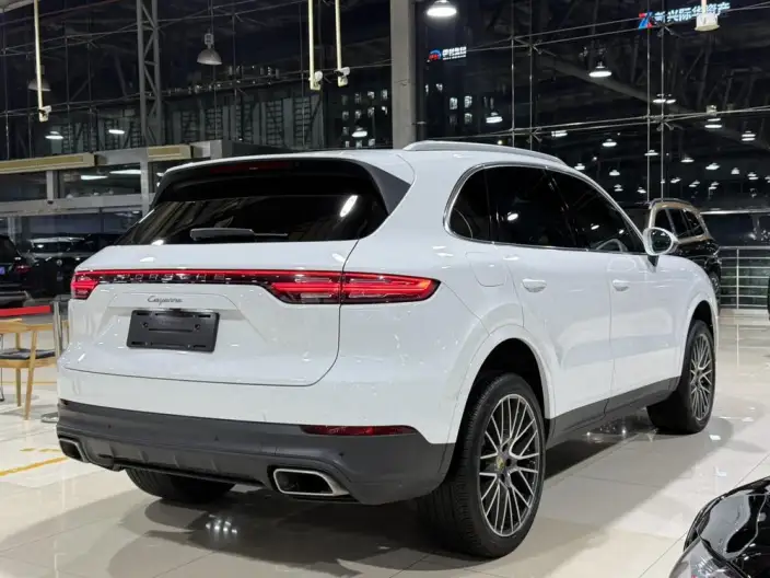 Cayenne 2019 Model Cayenne 3.0T – фото 7