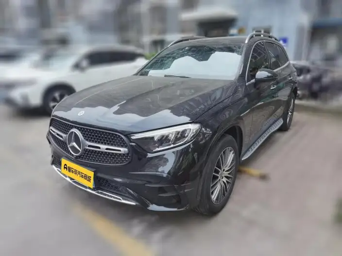 Mercedes-Benz GLC 2024 Model GLC 300 L 4MATIC Dynamic Model 5 seat – фото 1