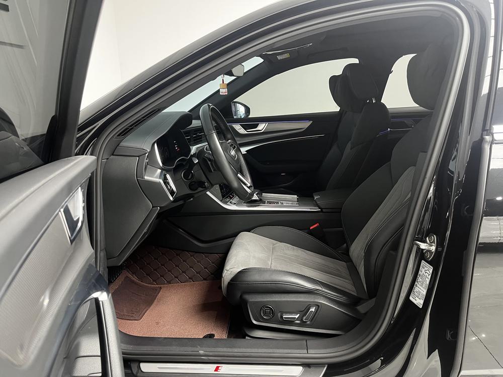 Audi A6L 2024 40 TFSI Luxury Sport – фото 15