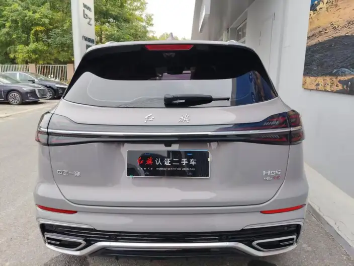 Hongqi HS5 2023 Model 2.0T Flag Xiang Pro Edition – фото 5