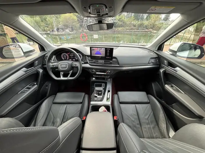 Audi Q5L 2023 Model 40T Luxury Dynamic Model – фото 7