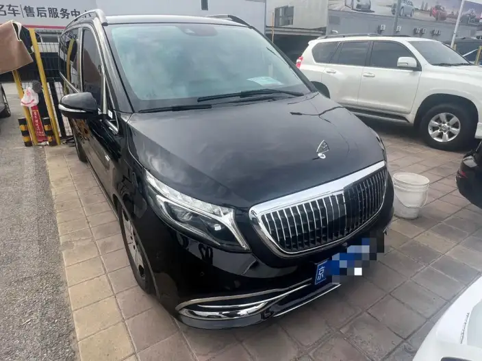 Mercedes-Benz V-Class 2021 Model V 260 Premium Edition – фото 3