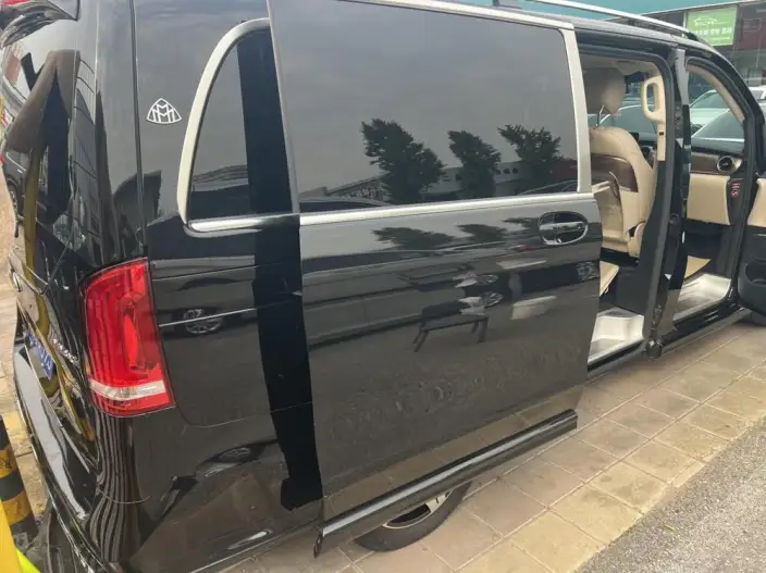 Mercedes-Benz V-Class 2021 Model V 260 Premium Edition – фото 6
