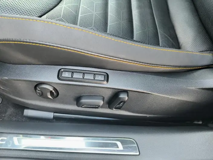 Volkswagen CC 2021 Model 380TSI Dazzling Edition – фото 8