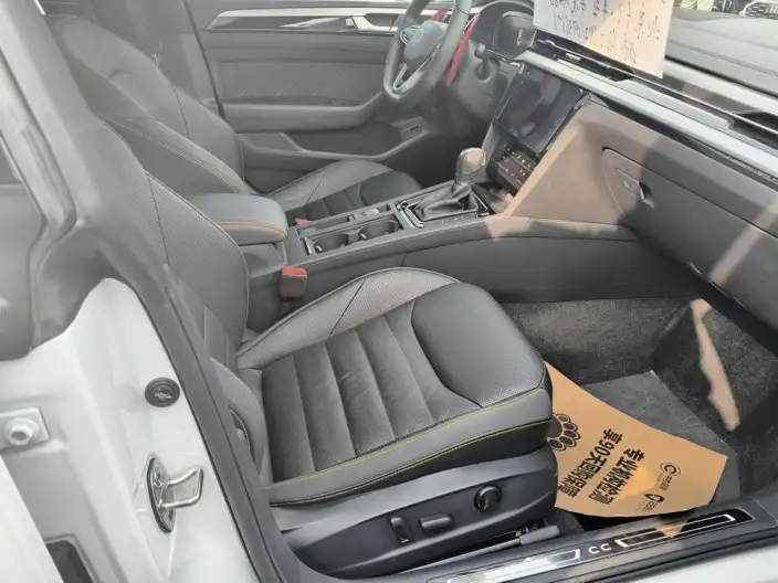 Volkswagen CC 2021 Model 380TSI Dazzling Edition – фото 9