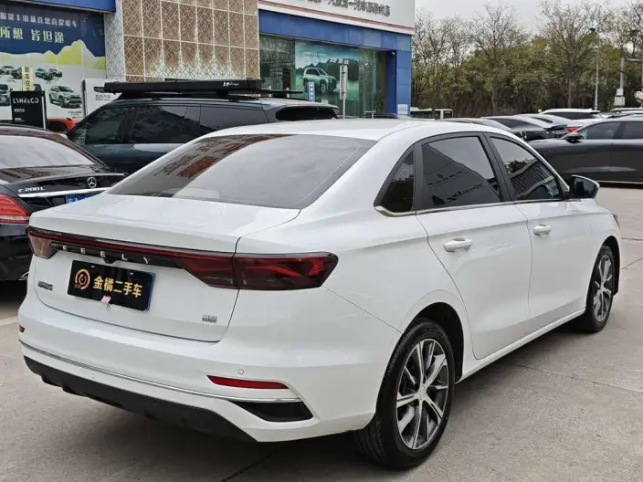 Geely Emgrand 2023 Model No. 4 Gen Champion Edition 1.5L CVT Noble Model – фото 5
