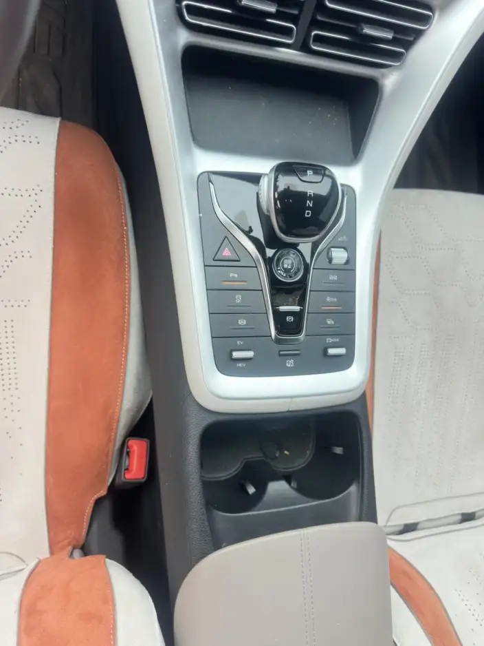 BYD Song Pro DM 2024 Model DM-i Honor Edition 71km Leading Model – фото 9