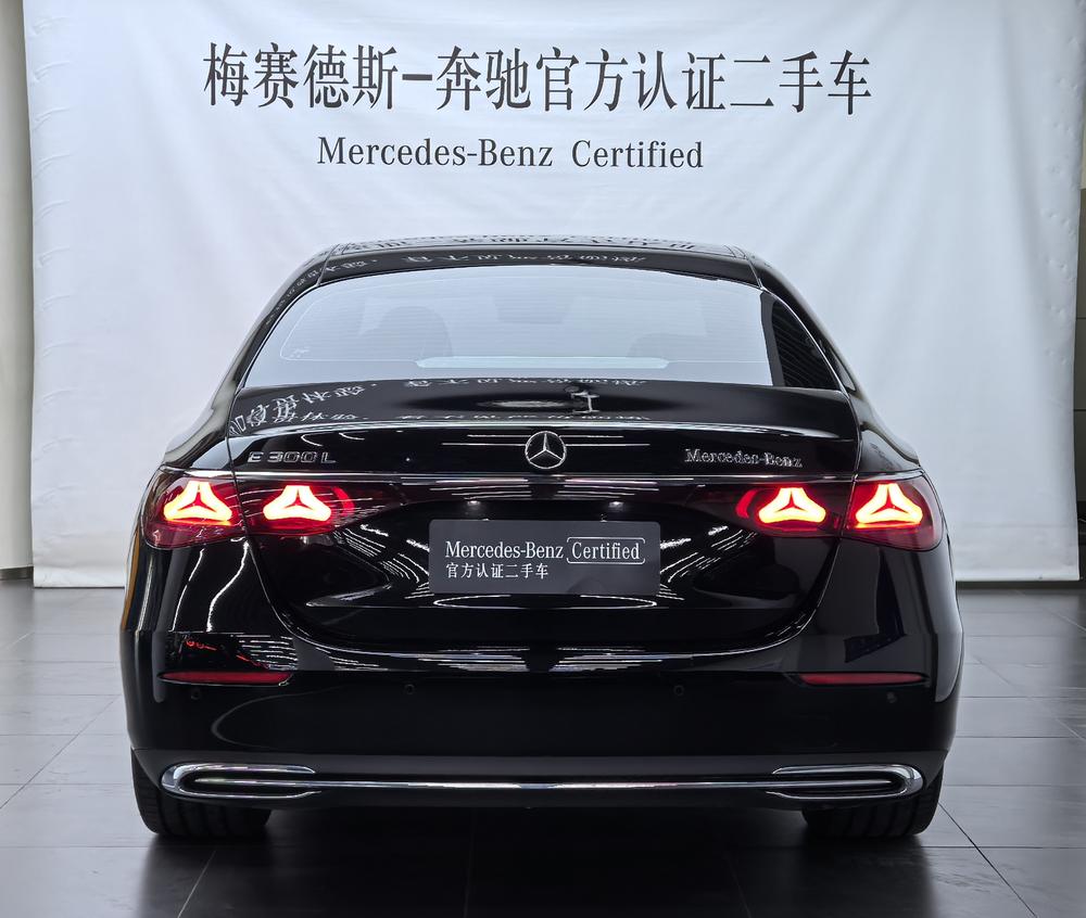 Mercedes-Benz E-Class 2026 E 300 L Luxury sedan – фото 4