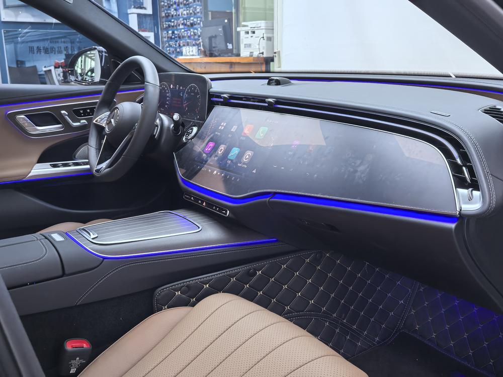 Mercedes-Benz E-Class 2026 E 300 L Luxury sedan – фото 15