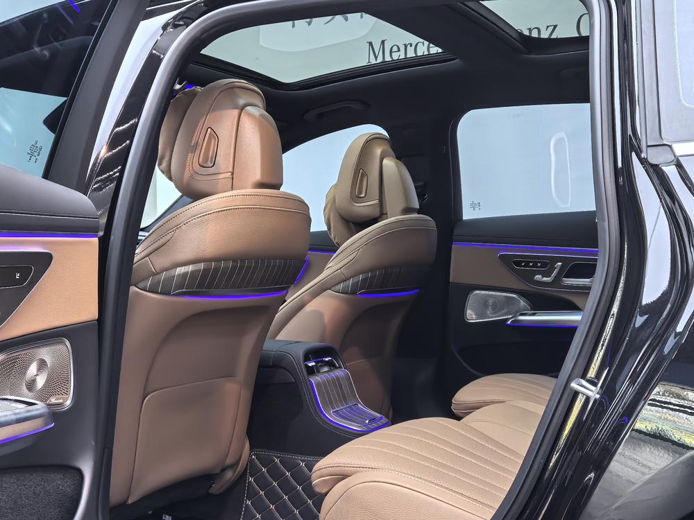 Mercedes-Benz E-Class 2026 E 300 L Luxury sedan – фото 20