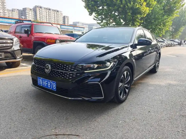 Volkswagen Passat 2023 Model Facelift 330TSI Starry sky Elite Edition – фото 1