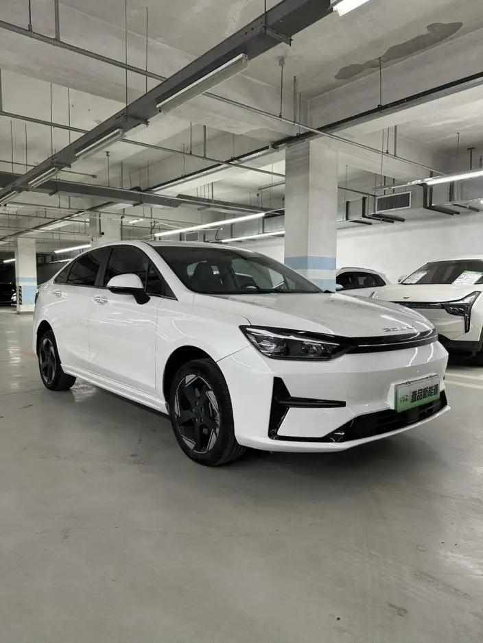 BAIC EU5 PLUS 2023 Model R500 Premium Edition