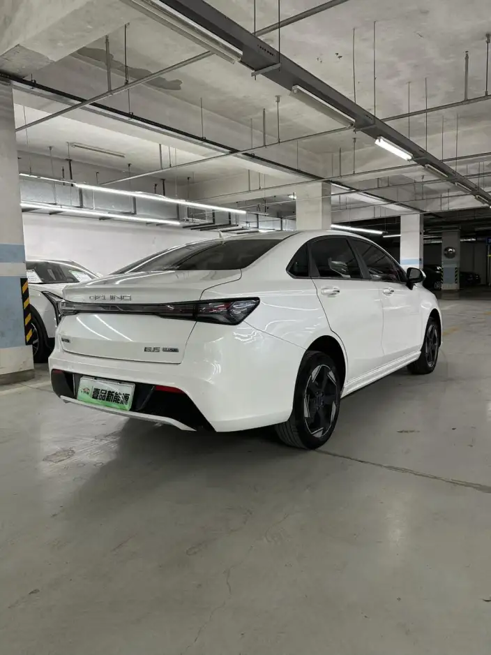 BAIC EU5 PLUS 2023 Model R500 Premium Edition – фото 6
