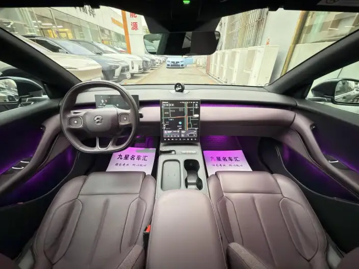 NIO ET5T 2024 Model 75kWh – фото 8