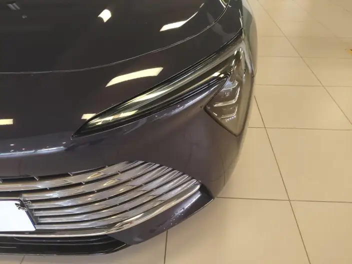Buick LaCrosse 2023 Model 28T Automatic Yue Zun Edition – фото 10