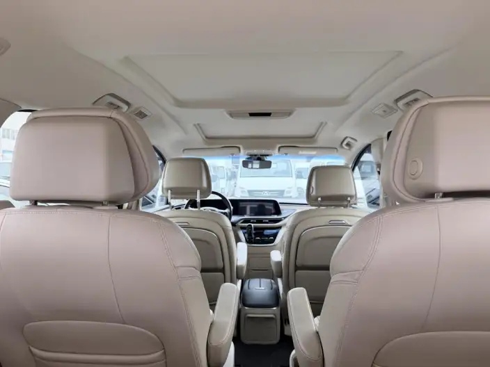 Buick GL8 2023 Model ES Luzun 2.0T Comfort Model – фото 9