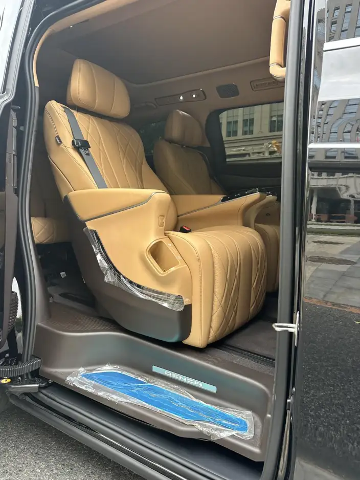 DENZA D9 DM 2025 Model Smart Driving Edition 1020 4WD Exclusive Model – фото 7