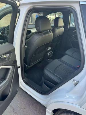 AUDI Q3 2024 40 TFSI Stylish Dynamic – фото 16
