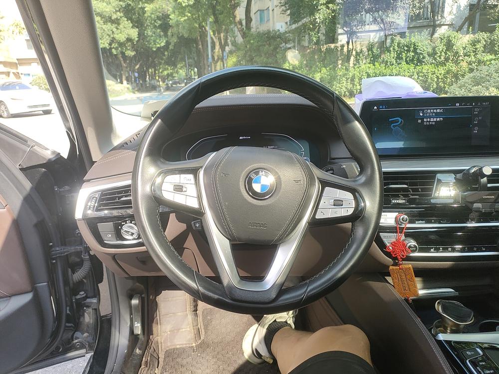 BMW 5 Series PHEV 2019 Facelift 530Le Luxury Package – фото 7