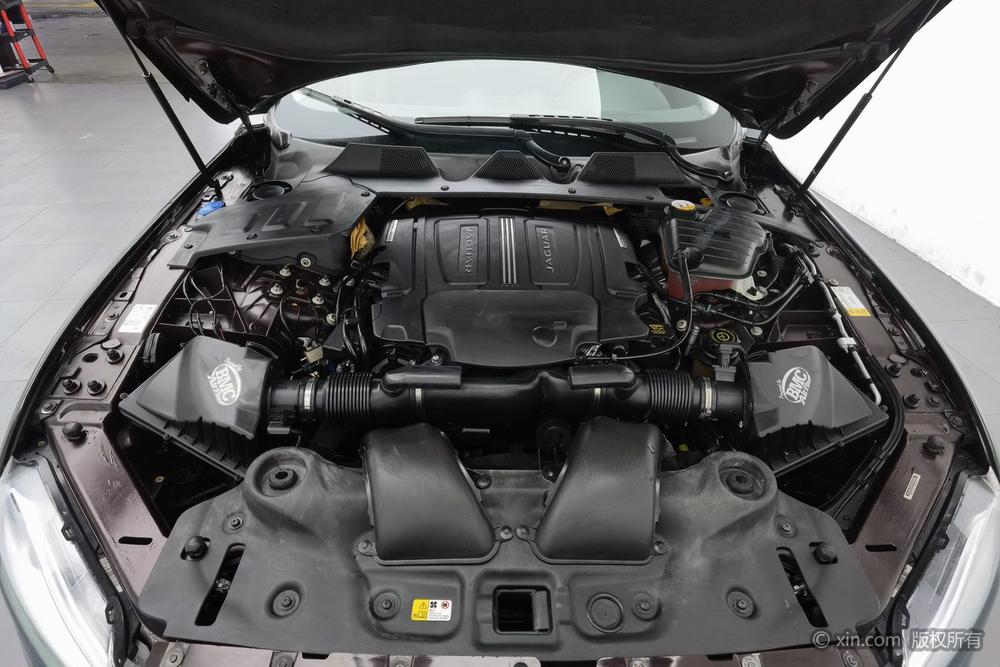 Jaguar XJ 2015 XJL 3.0 SC 2WD 全景 Business Edition – фото 5