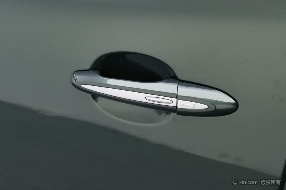 Jaguar XJ 2015 XJL 3.0 SC 2WD 全景 Business Edition – фото 8