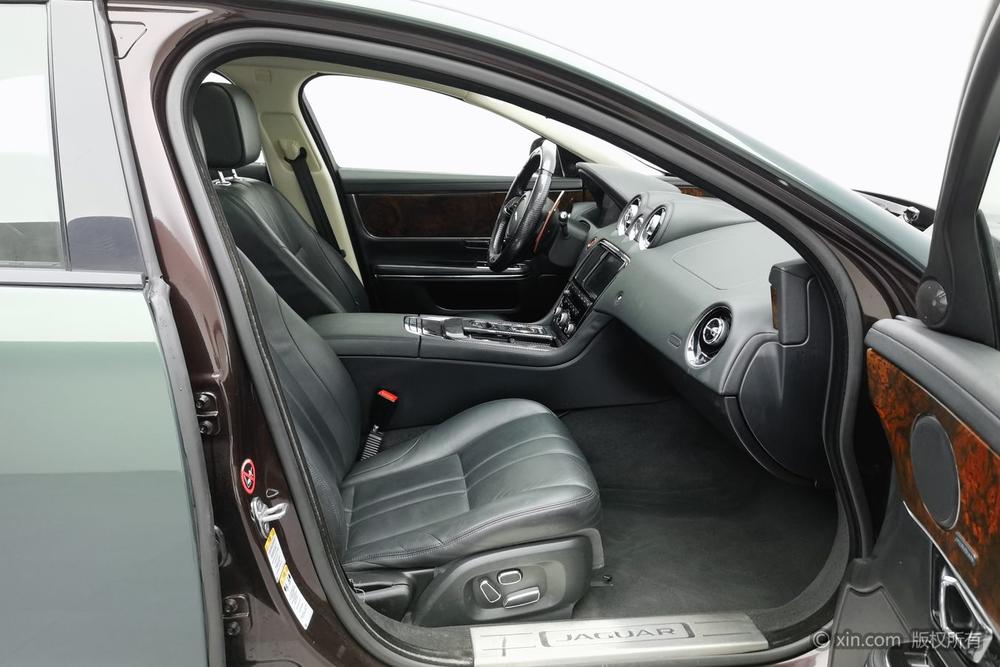 Jaguar XJ 2015 XJL 3.0 SC 2WD 全景 Business Edition – фото 24