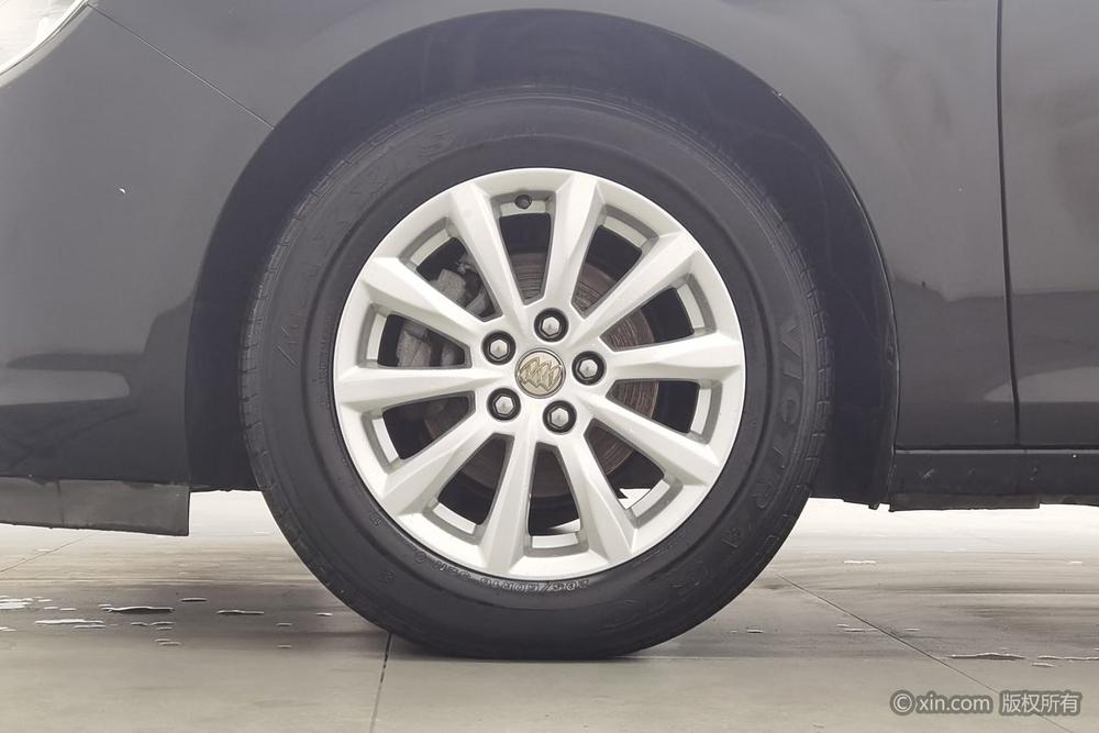 Buick Excelle 2013 GT 1.6L Manual Entry – фото 8