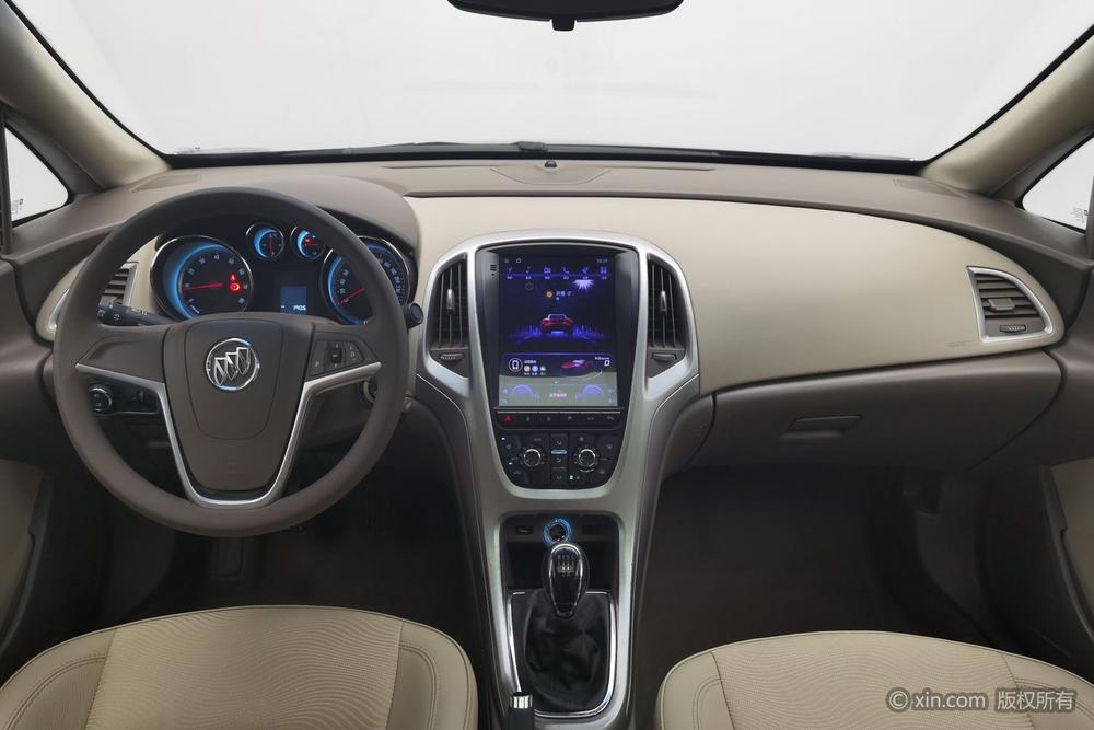Buick Excelle 2013 GT 1.6L Manual Entry – фото 13