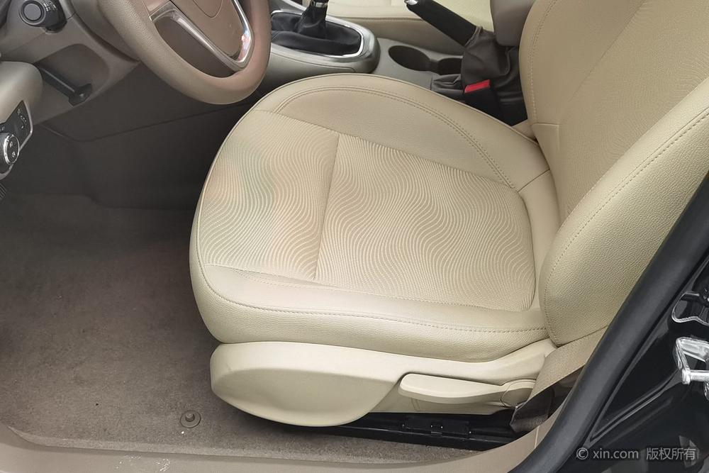 Buick Excelle 2013 GT 1.6L Manual Entry – фото 18