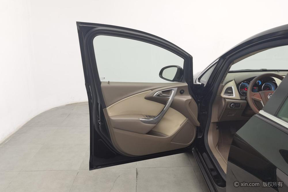 Buick Excelle 2013 GT 1.6L Manual Entry – фото 21