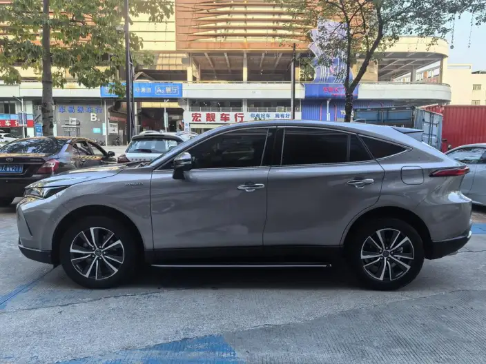 Toyota Harrier 2022 Model Hybrid 2.5L CVT 2WD Deluxe Edition – фото 4