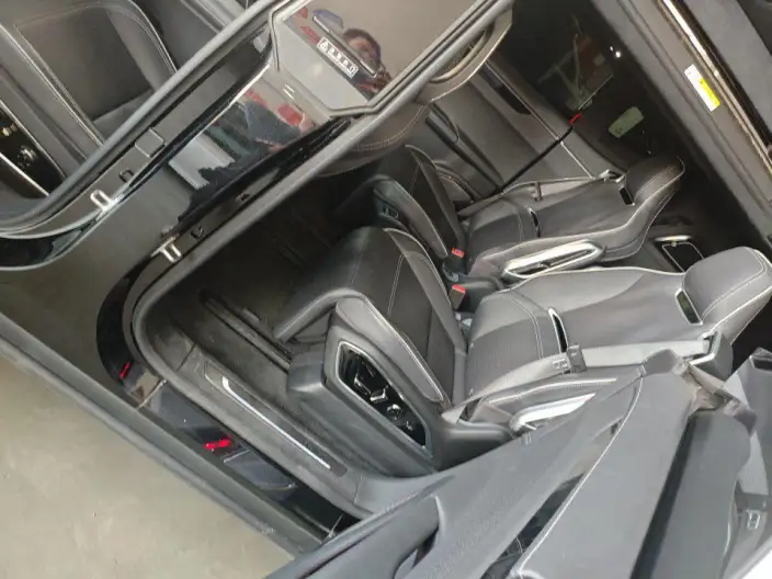 HiPhi X 2021 Model Deluxe Edition 6 seat – фото 6