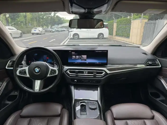 BMW 3 Series 2023 Model 325Li M Sports Set – фото 7