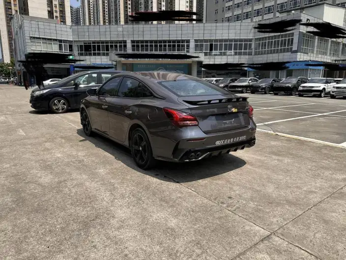 MG 5 Scorpio 2022 Model 1.5T Deluxe Edition – фото 5
