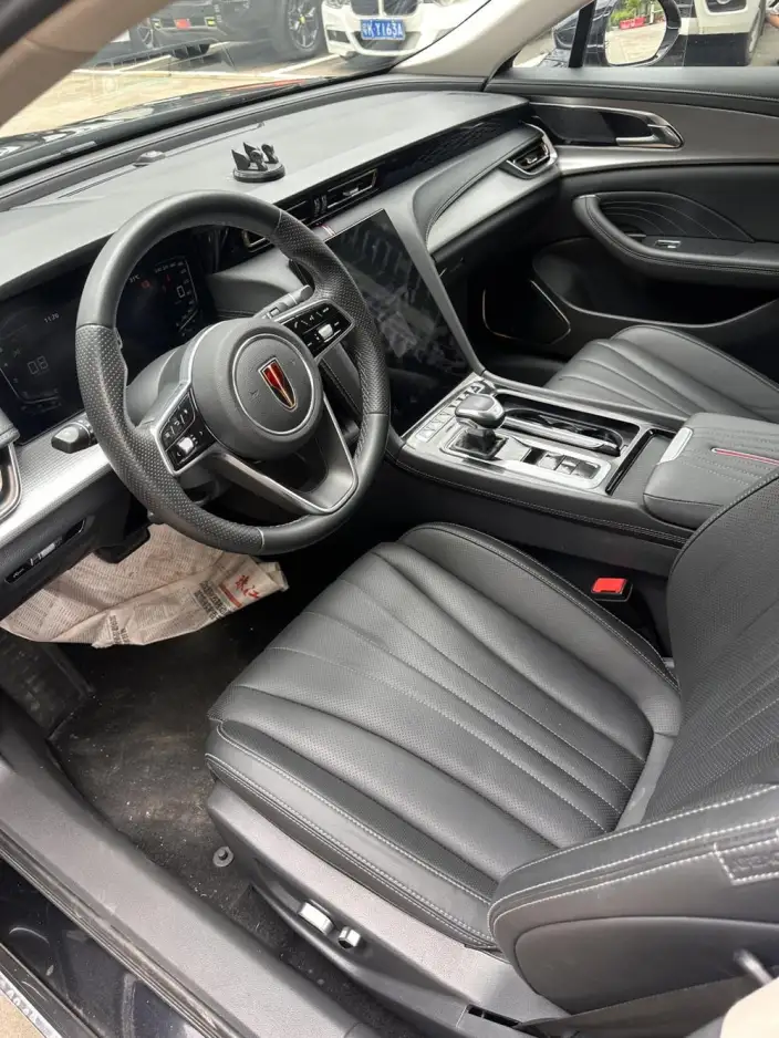 Hongqi H5 2024 Model 1.5T DCT Flag Rhythm Edition – фото 9
