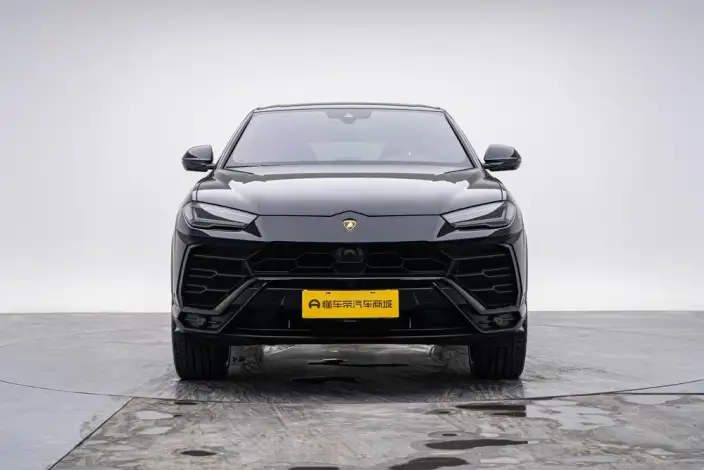 Urus 2021 Model 4.0T V8